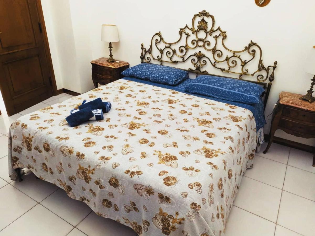 Peppino'S Room 那不勒斯 外观 照片